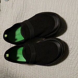 Women's OOFOS Slip On Shoes